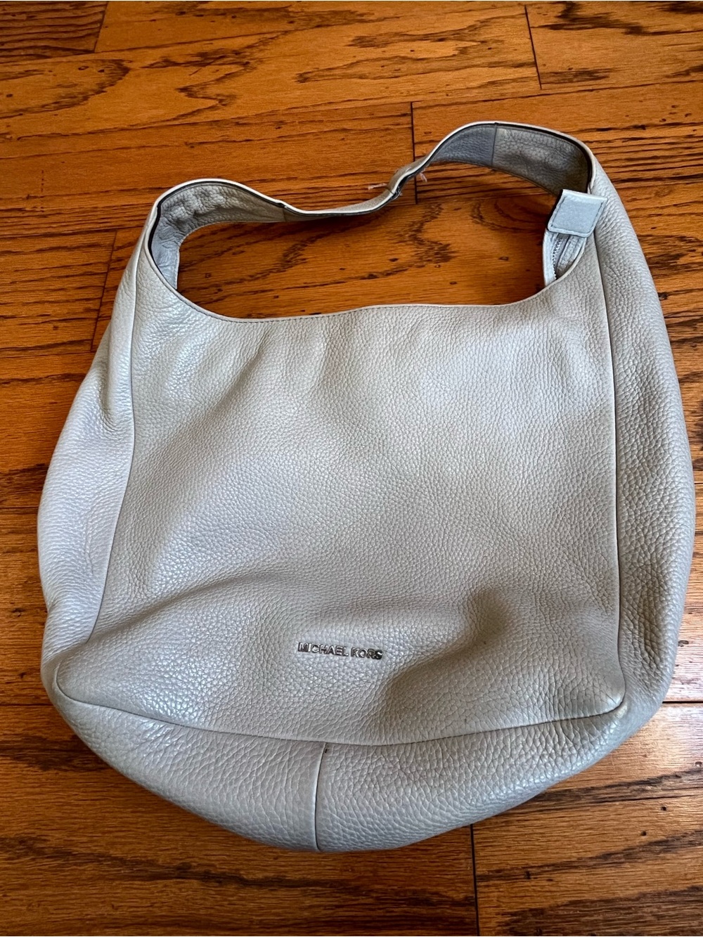 Michael Kors Pebbled Leather Shoulder Hobo in Light Gray